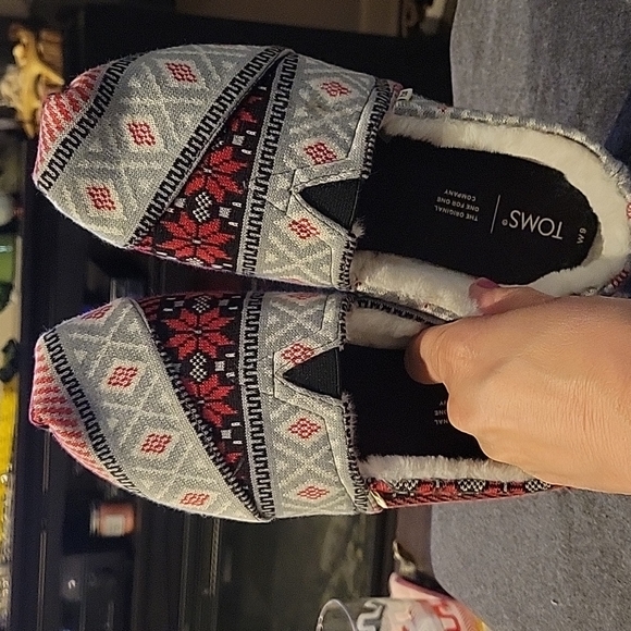 Cozy Tom's Slippers,Sz.9,New w/o tags - Picture 7 of 10